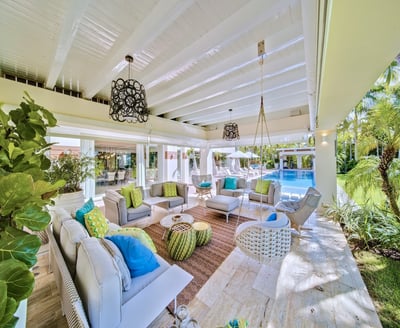 Luxury Villa Photo #26