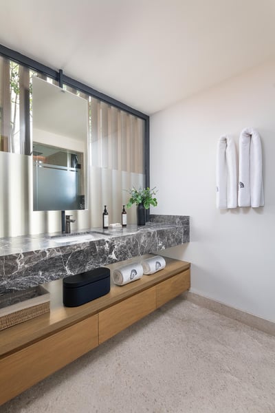 Luxury Villa Photo #49