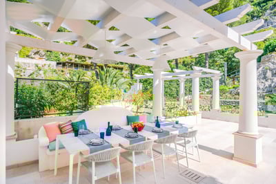 Luxury Villa Photo #8
