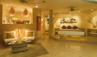 Luxury Villa Photo #11
