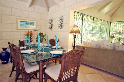 Luxury Villa Photo #7
