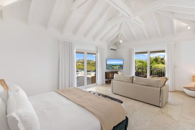 Luxury Villa Photo #21