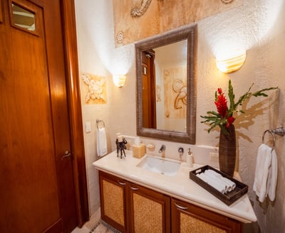 Luxury Villa Photo #25