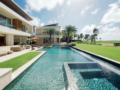 Large luxury villa with full staff and ocean views