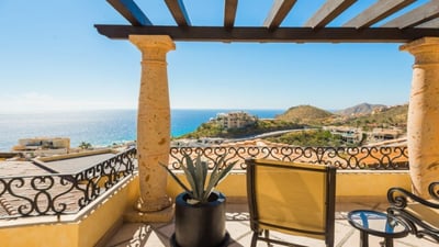 Luxury Villa Photo #27