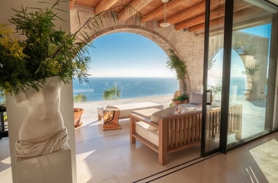 Luxury Villa Photo #14