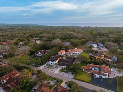 Villa Tramontana – Minutes from the Beach