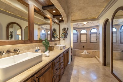 Luxury Villa Photo #59