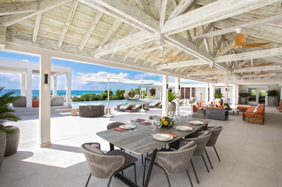Luxury Villa Photo #11