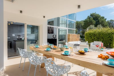 Luxury Villa Photo #13