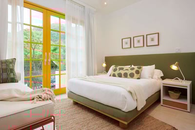 Luxury Villa Photo #9