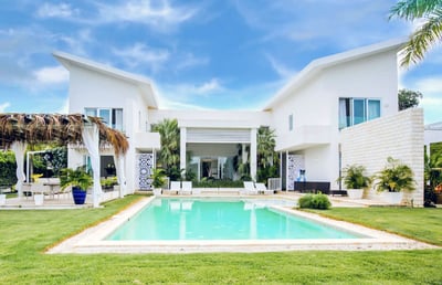 Punta Cana Resort & Club,Lakefront Oasis