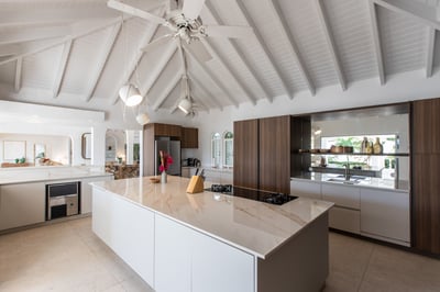 Luxury Villa Photo #17