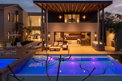 Luxury Villa Photo #4