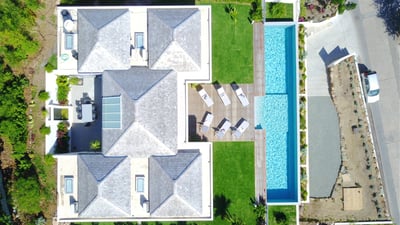 Luxury Villa Photo #5