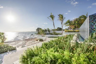 Luxury Villa Photo #5