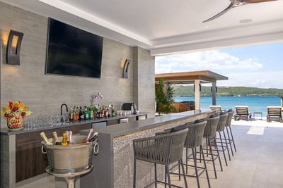 Luxury Villa Photo #30