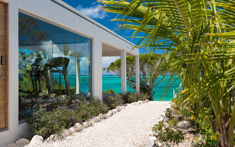 Beach Enclave North Shore 5 BDM Beachfront Villa