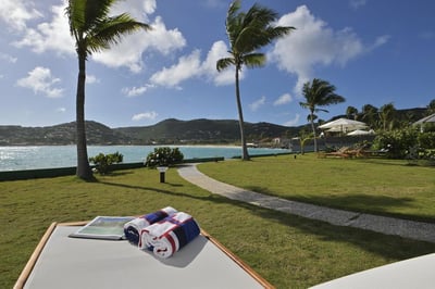 Luxury Villa Photo #3