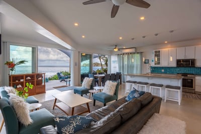 Luxury Villa Photo #16