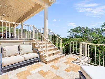Luxury Villa Photo #12