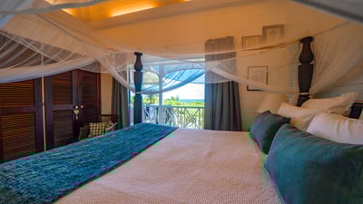 Luxury Villa Photo #28