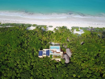 Luxury Villa Photo #2