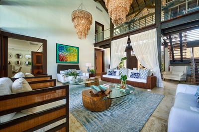 Luxury Villa Photo #27