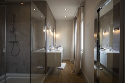 Luxury Villa Photo #22