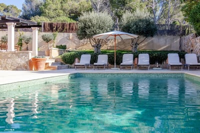 Luxury Villa Photo #6