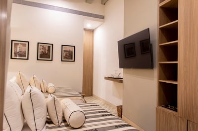 Luxury Villa Photo #23