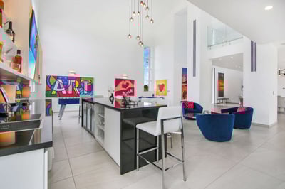 Luxury Villa Photo #27