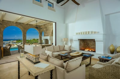 Luxury Villa Photo #12