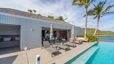 Pool & Terrace