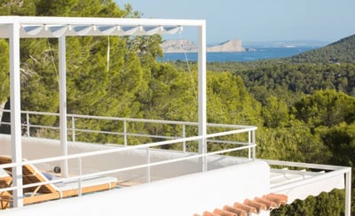 Luxury Villa Photo #15
