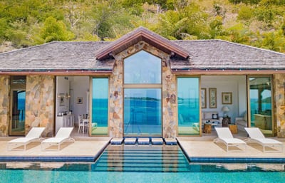 Luxury Villa Photo #3