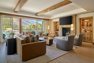 Luxury Villa Photo #2