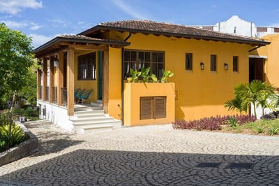 Luxury Villa Photo #26