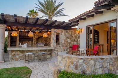 Luxury Villa Photo #11