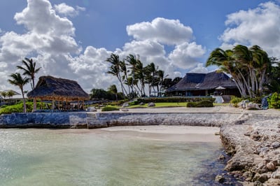Luxury Villa Photo #11