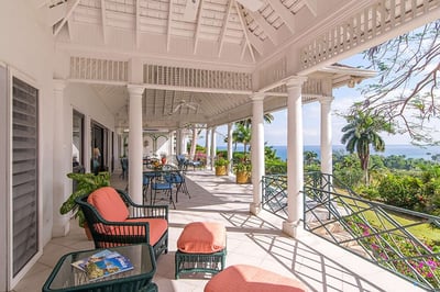 Luxury Villa Photo #6