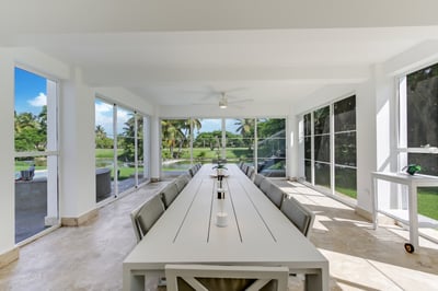 Luxury Villa Photo #7