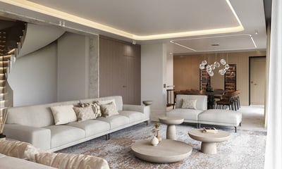 Luxury Villa Photo #4