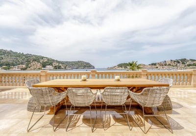 Luxury Villa Photo #5
