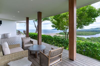 Luxury Villa Photo #11