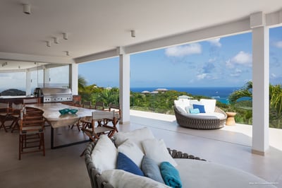 Luxury Villa Photo #23