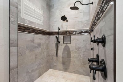 Luxury Villa Photo #47