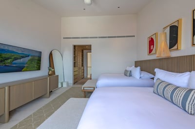 Luxury Villa Photo #62