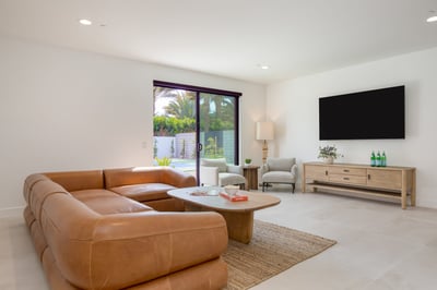 Luxury Villa Photo #43