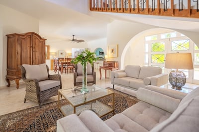 Luxury Villa Photo #10